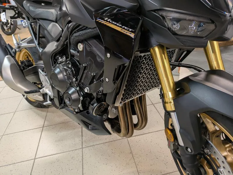 CB 1000 Hornet