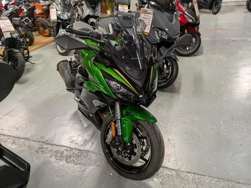 NINJA 1000 SX