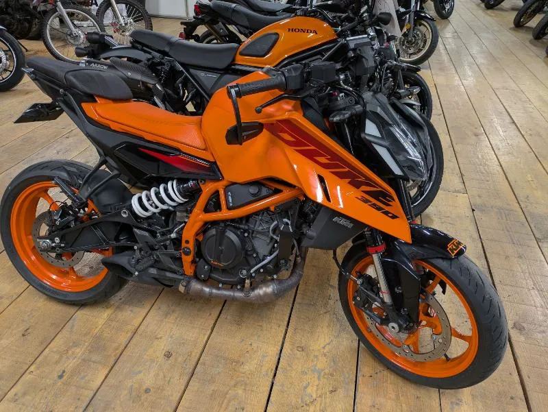 390 DUKE ABS