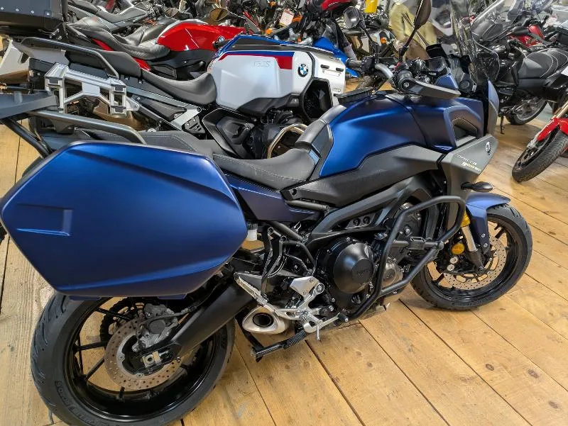 TRACER 900 GT
