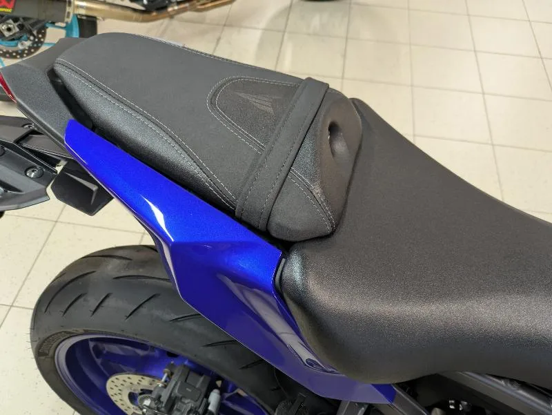 MT09