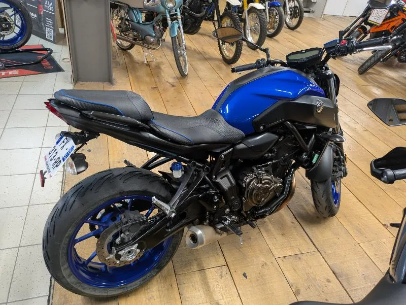 MT07 