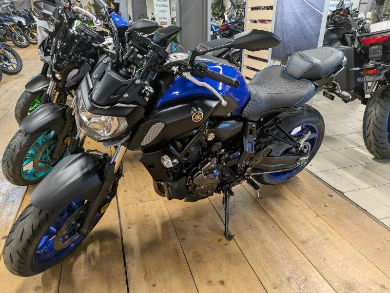 MT07 