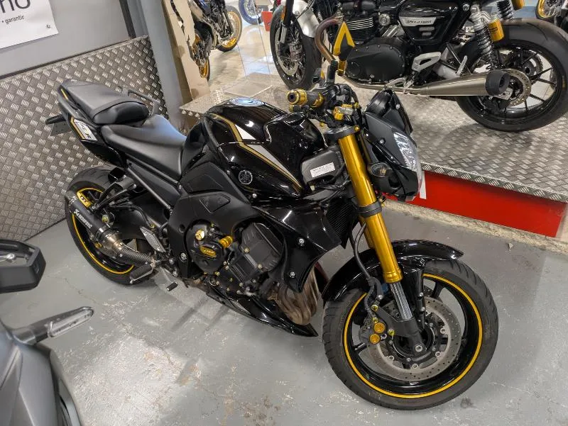 FZ8 N SPR