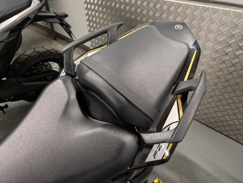 FZ8 N SPR