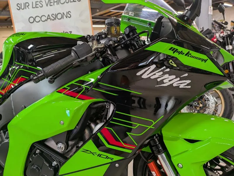 ZX10R