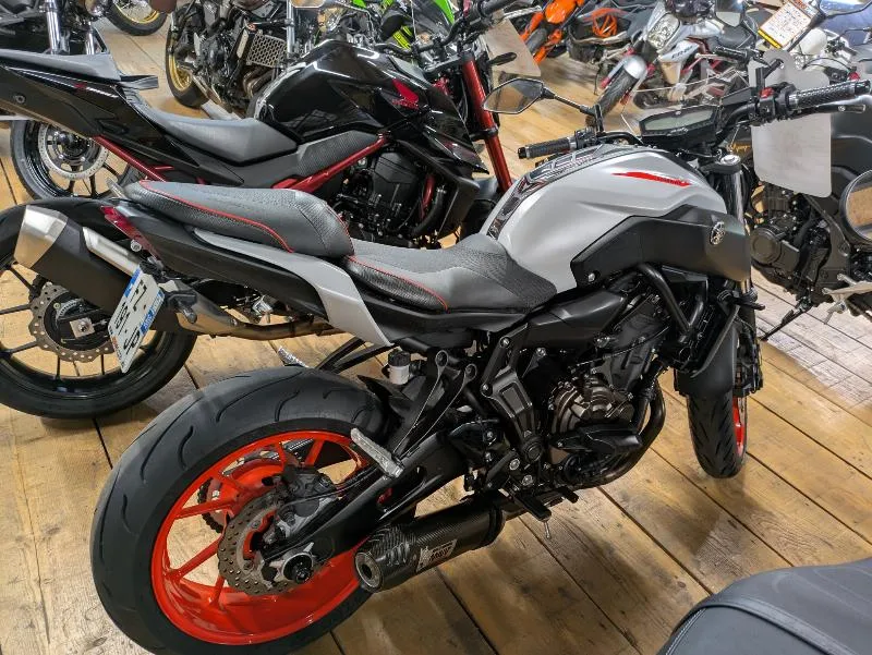 MT07 
