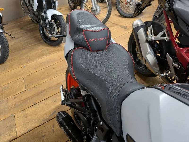 MT07 