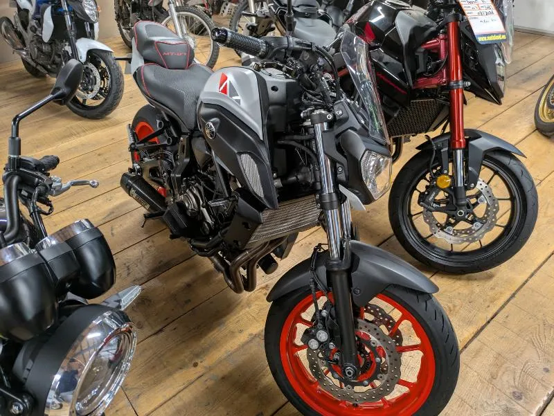 MT07 