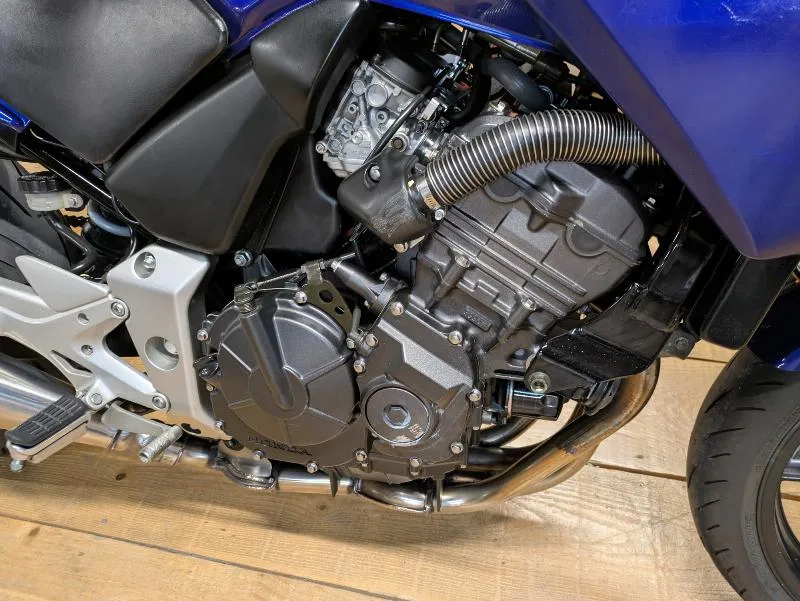 CBF 600 S
