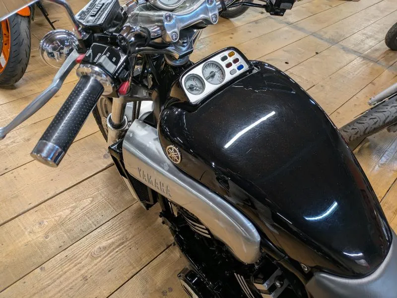 V MAX 1200
