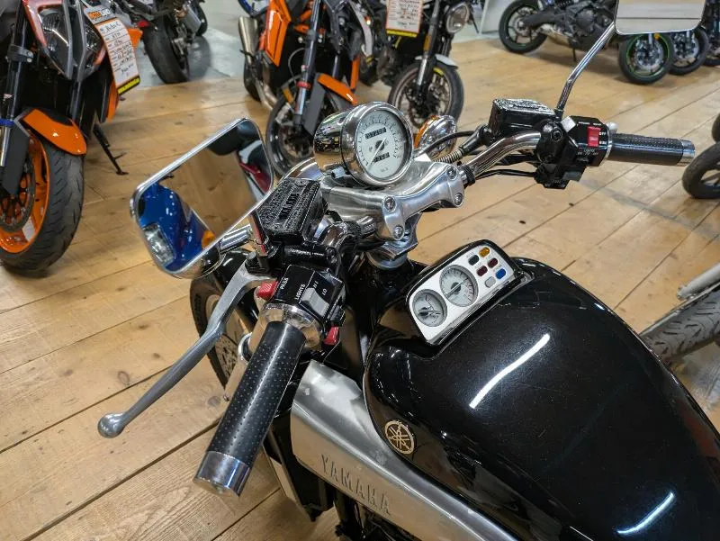 V MAX 1200