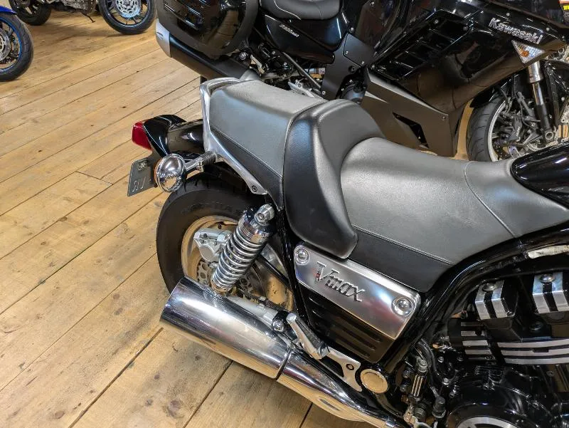 V MAX 1200