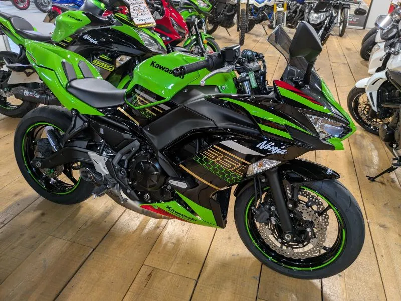 NINJA 650 2021