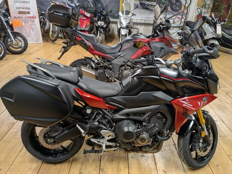 TRACER 900 GT