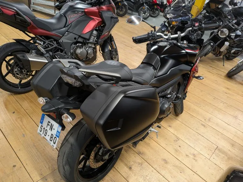 TRACER 900 GT