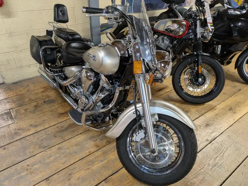 XV 1600