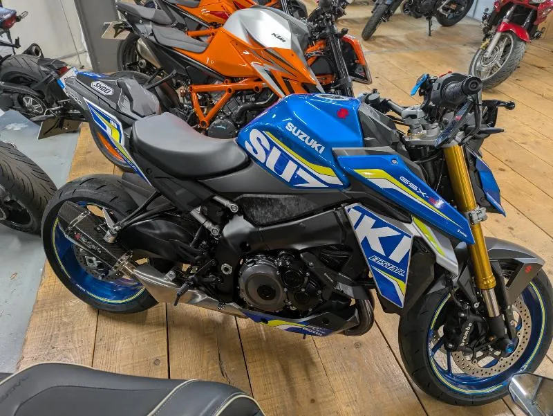 GSXS 1000