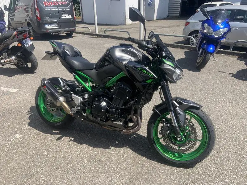 Z900 E