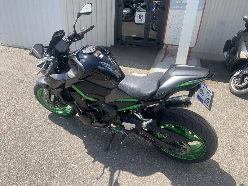 Z900 E