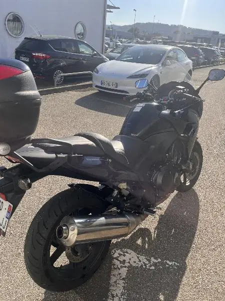 CBF 1000 F