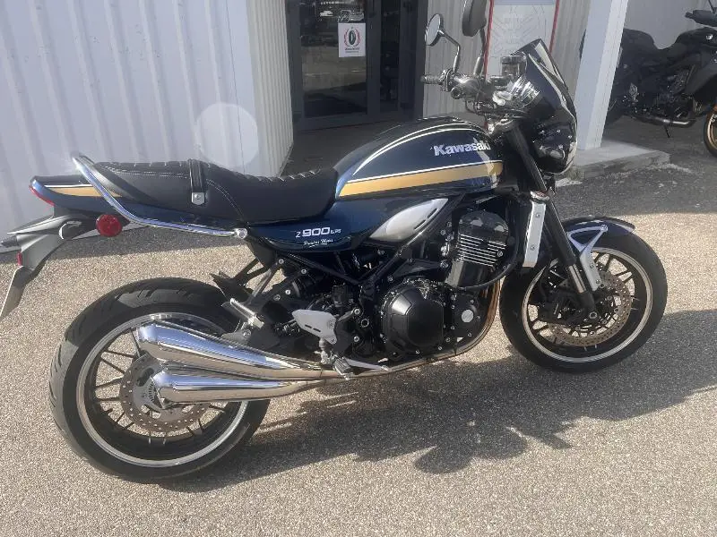 Z900RS