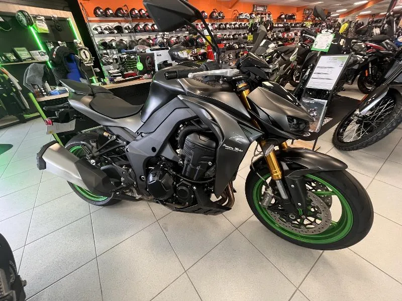 Z 1100 SE
