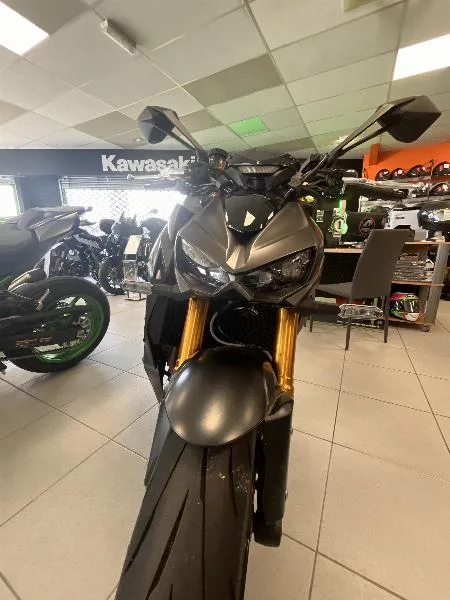 Z 1100 SE