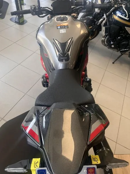 Z 900