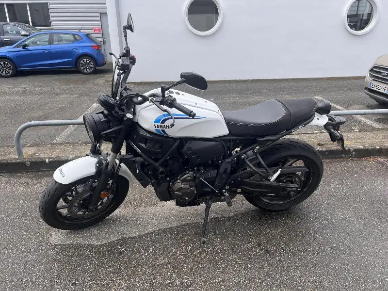 XSR 700 2023