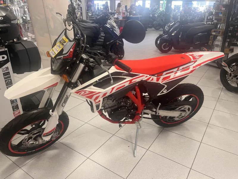 RR 125 SM