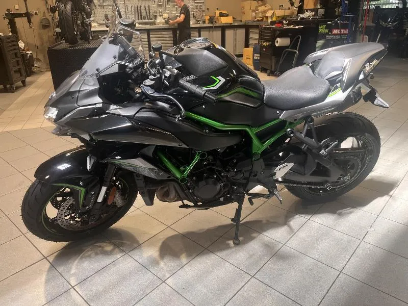 Z H2 SE 2020