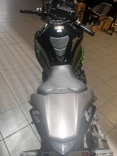 Z H2 SE