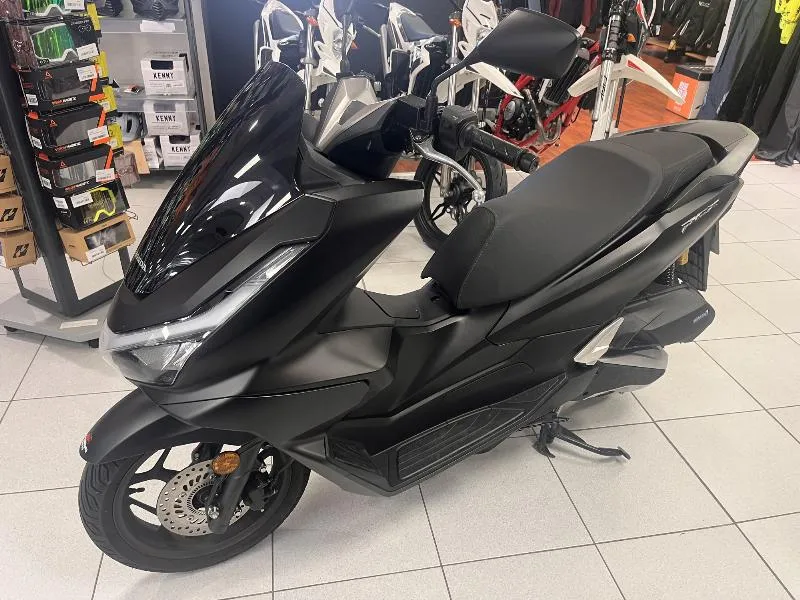 PCX 125