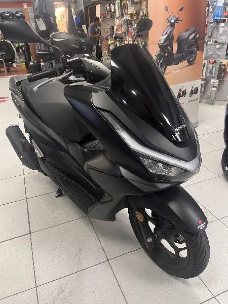 PCX 125
