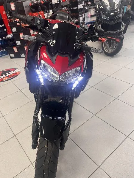 Z900 E