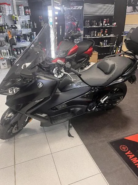 XP TMAX 560 TECH MAX