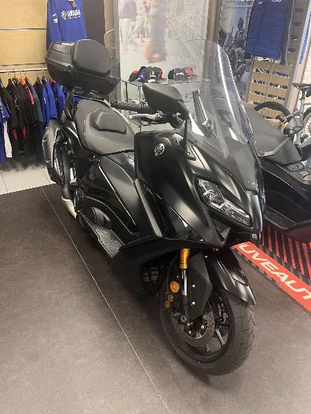 XP TMAX 560 TECH MAX