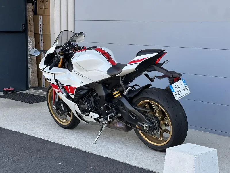 YZF 1000 R1 60TH