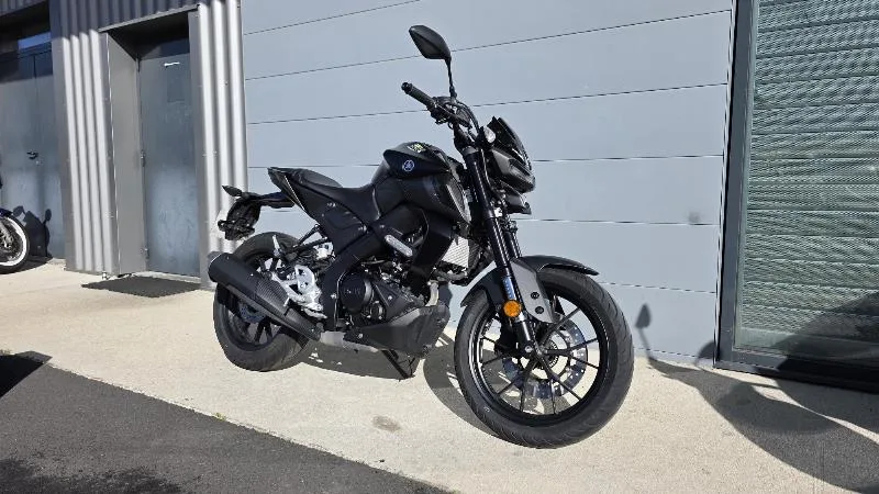 MT125 ABS