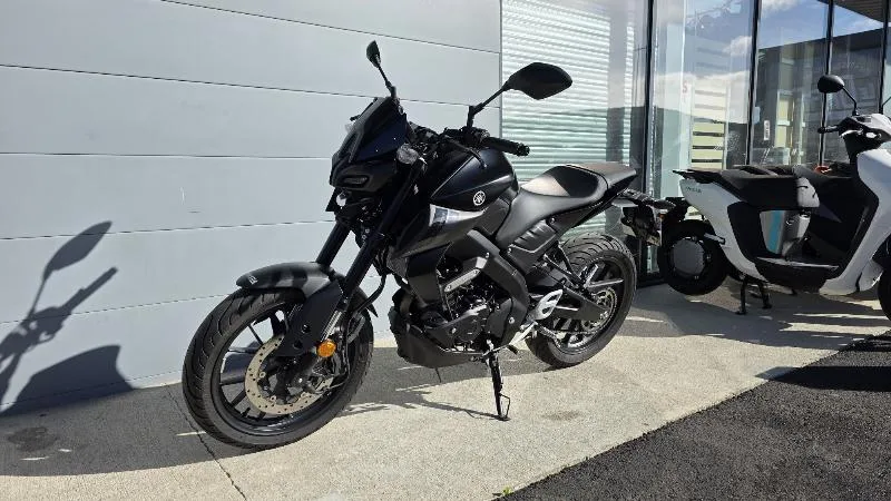 MT125 ABS