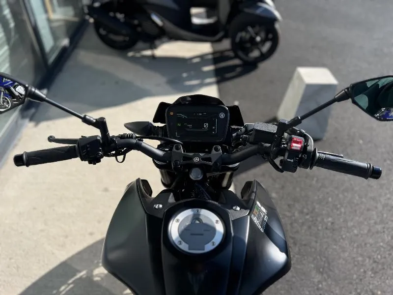 MT125 ABS