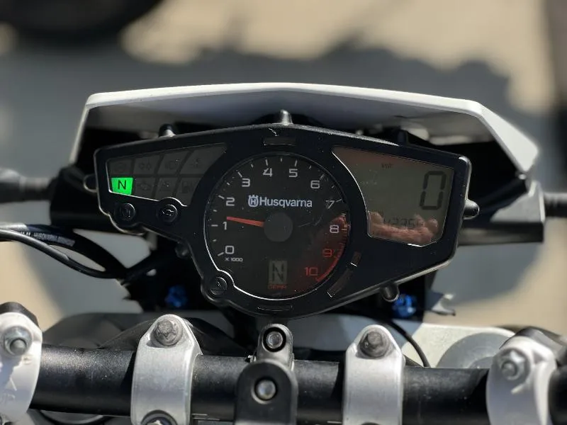 NUDA 900