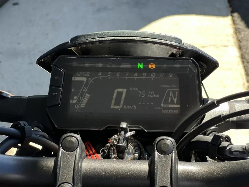 CB 125