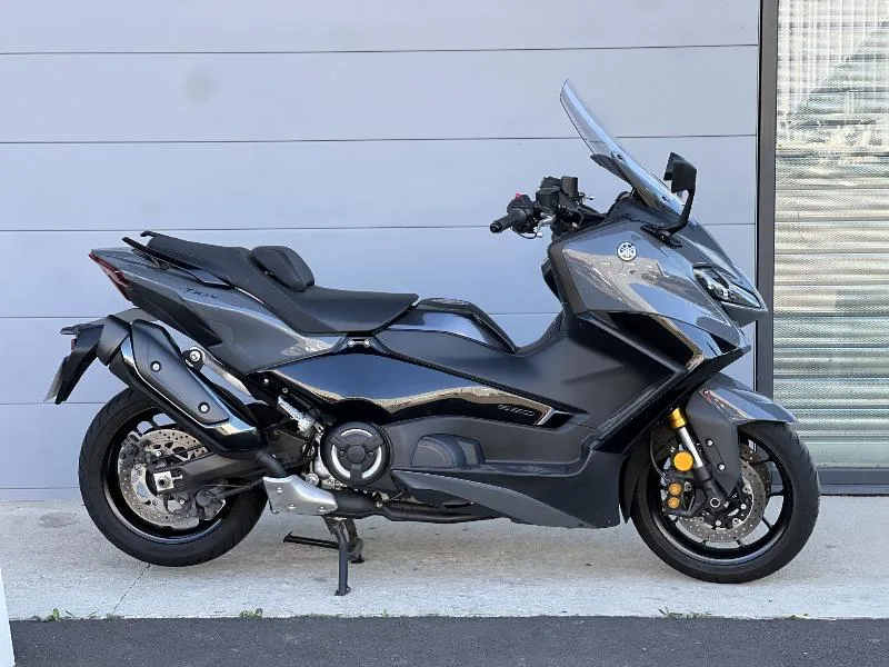 XP TMAX 560 TECH MAX