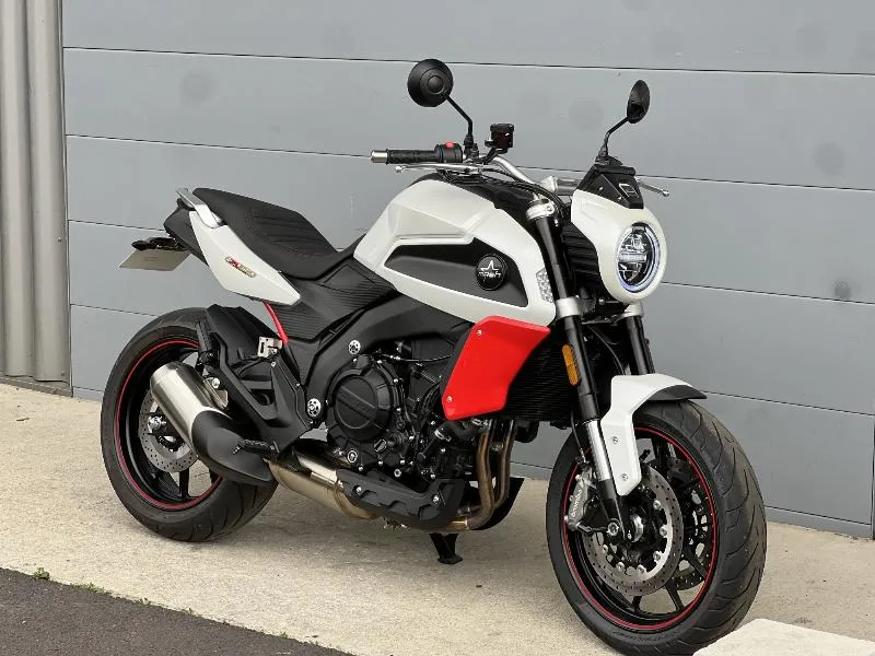 FR 750
