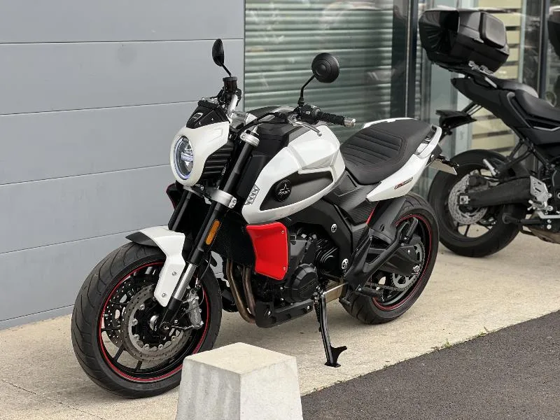 FR 750