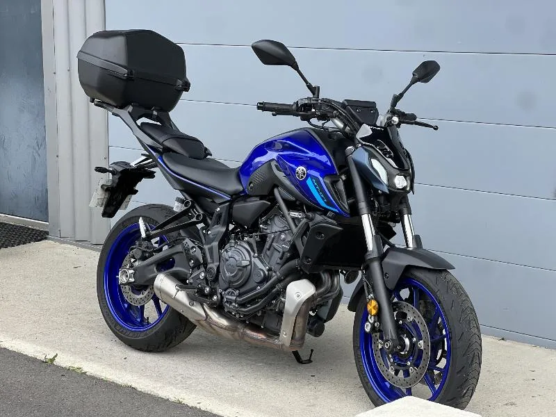 MT07