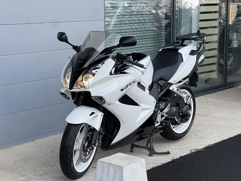 VFR 800 VTEC
