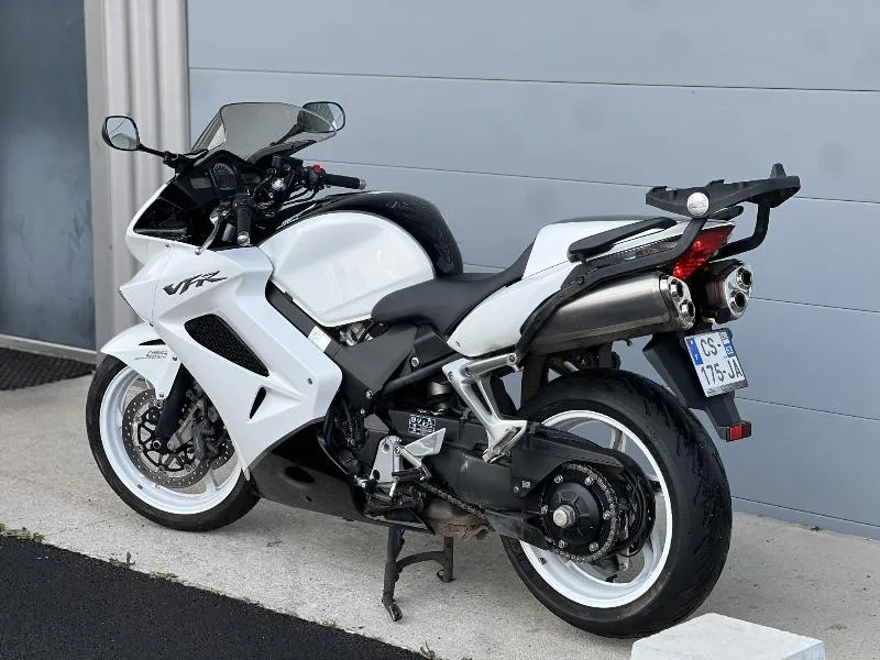 VFR 800 VTEC